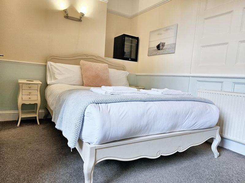 Bayliss Hall Guest house